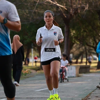 Runner Photo 6128014