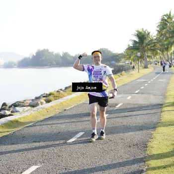Runner Photo 6128015