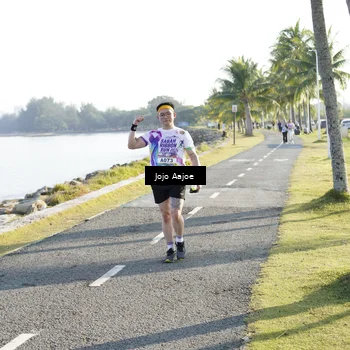 Runner Photo 6128020