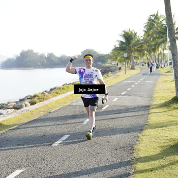 Runner Photo 6128063