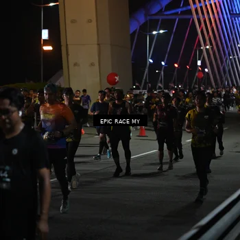 Runner Photo 6128064