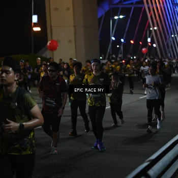 Runner Photo 6128089