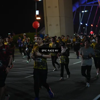 Runner Photo 6128092