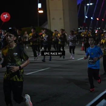 Runner Photo 6128133