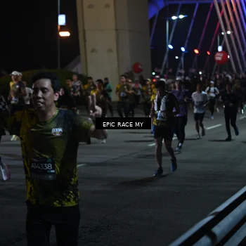 Runner Photo 6128167