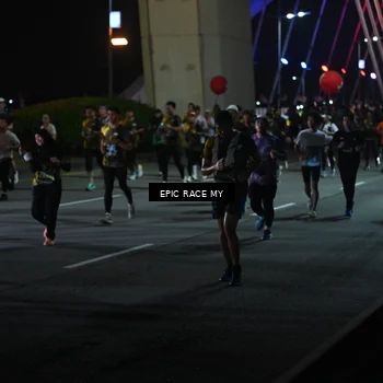 Runner Photo 6128183