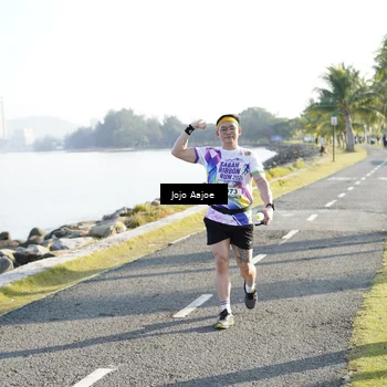 Runner Photo 6128199