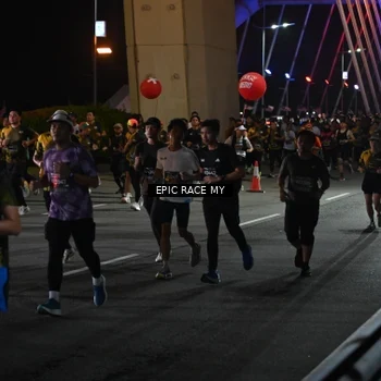 Runner Photo 6128212