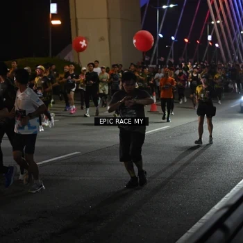 Runner Photo 6128219