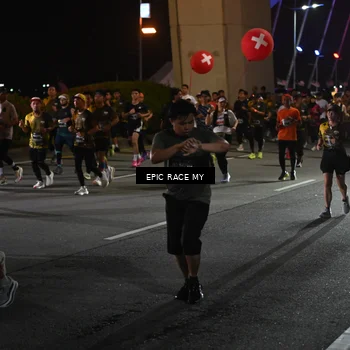 Runner Photo 6128237