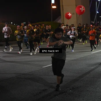 Runner Photo 6128247