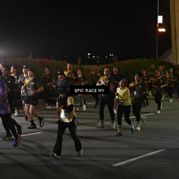 Runner Photo 6128372