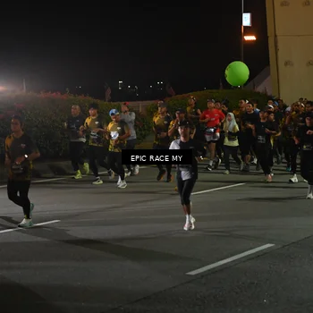 Runner Photo 6128414