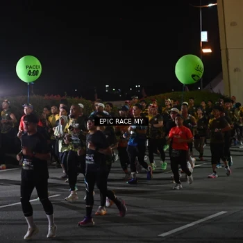 Runner Photo 6128452
