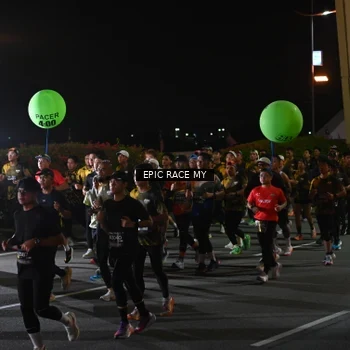 Runner Photo 6128454
