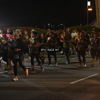 Runner Photo 6128474