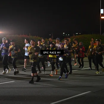 Runner Photo 6128575