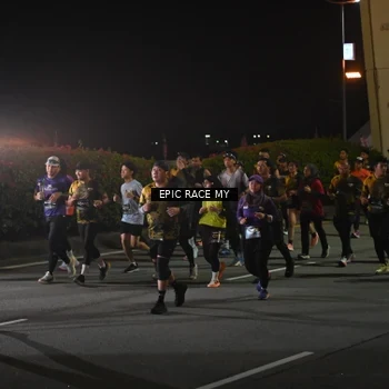Runner Photo 6128612