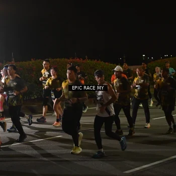 Runner Photo 6128628