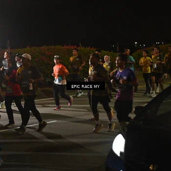 Runner Photo 6128635