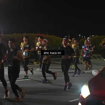 Runner Photo 6128715