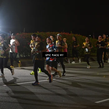 Runner Photo 6128759