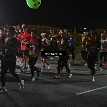 Runner Photo 6128864
