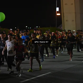 Runner Photo 6128894