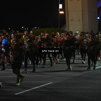 Runner Photo 6128903