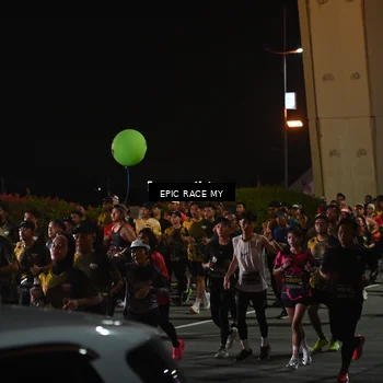 Runner Photo 6128909
