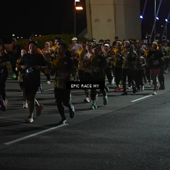 Runner Photo 6128923