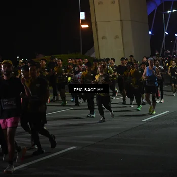 Runner Photo 6128967