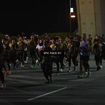 Runner Photo 6128978