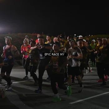 Runner Photo 6128995