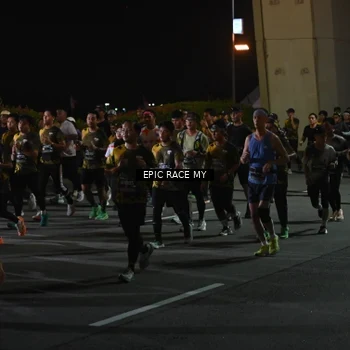 Runner Photo 6128996