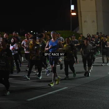 Runner Photo 6129023