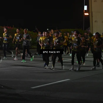 Runner Photo 6129065