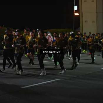 Runner Photo 6129075