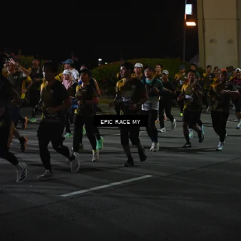 Runner Photo 6129102