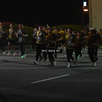 Runner Photo 6129108