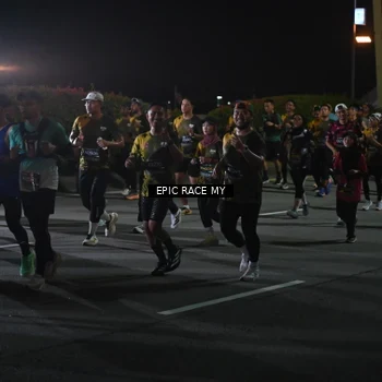 Runner Photo 6129152