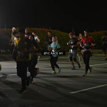 Runner Photo 6129395