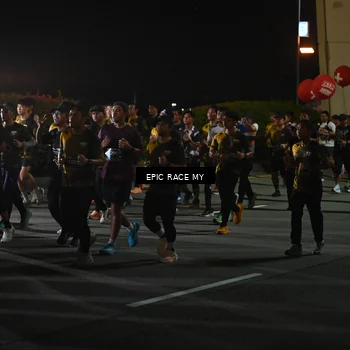 Runner Photo 6129489