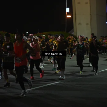Runner Photo 6129613