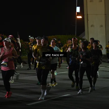 Runner Photo 6129615