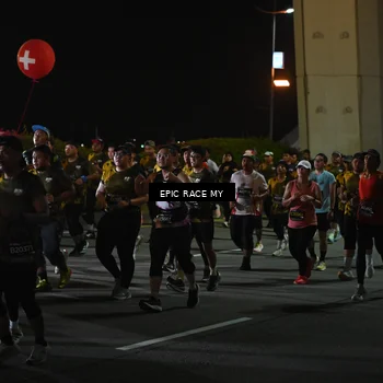 Runner Photo 6129616