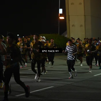 Runner Photo 6129643