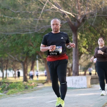 Runner Photo 6129664