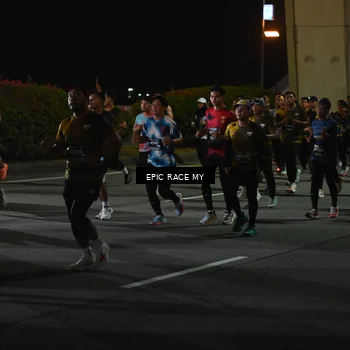 Runner Photo 6129680