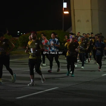 Runner Photo 6129691